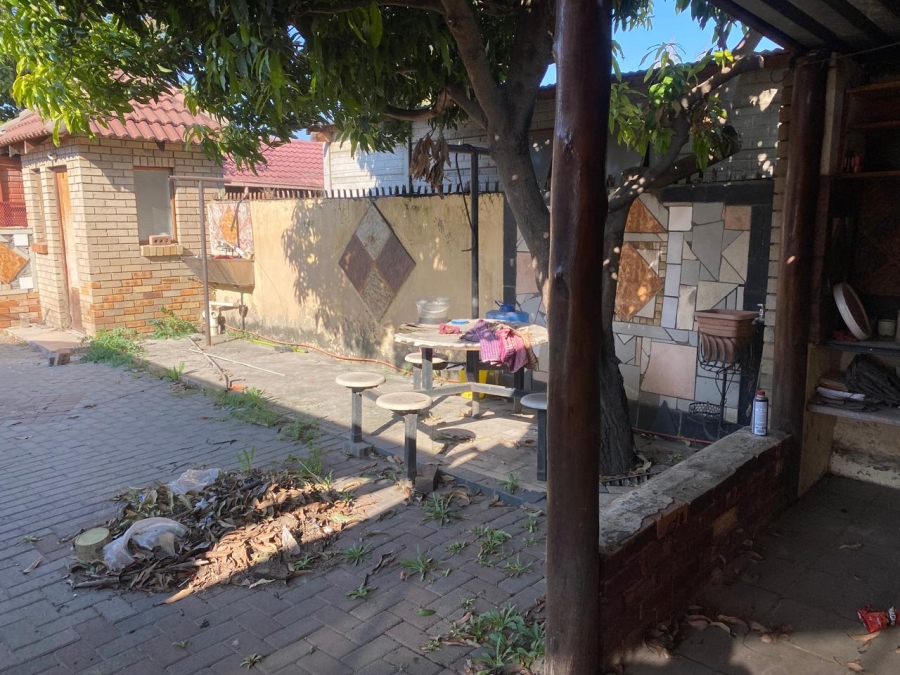 2 Bedroom Property for Sale in Boitekong North West